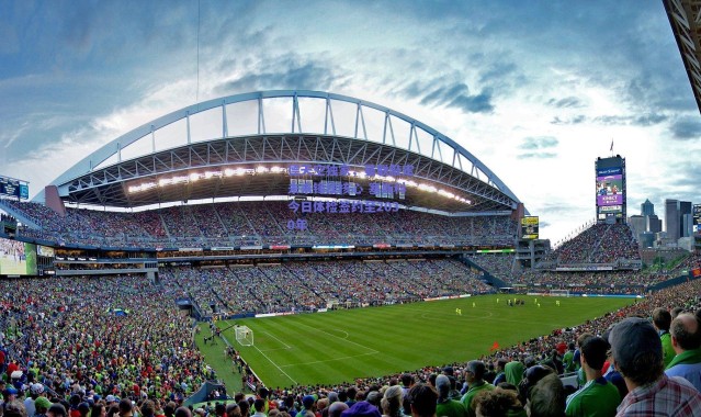 爱游戏正版体验_德天空独家，曼联敲定未来锋线核心 塞斯科今日体检签约至2030年