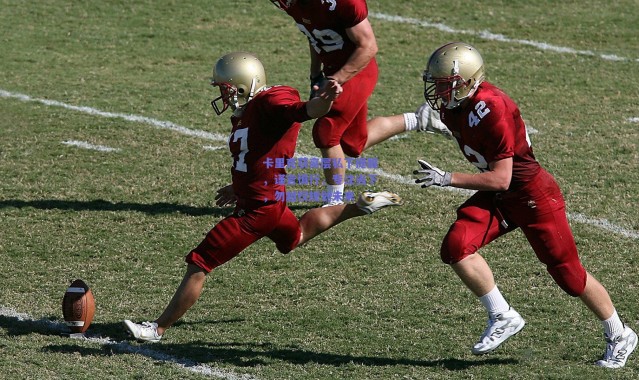 【爱游戏平台中心】卡里克获高层私下提醒，谨言慎行，专注当下，勿越权规划未来